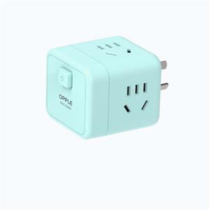 魔方-總開關(guān)四位五孔縮略圖